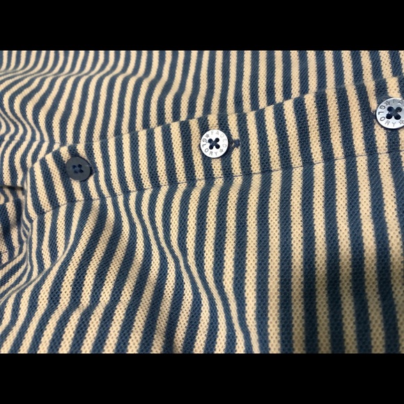 Striped no sleeve shirt - Picture 4 of 4